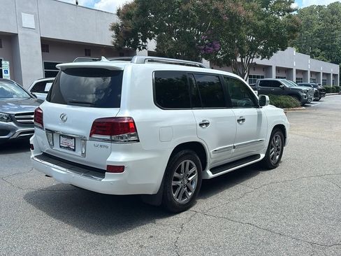 Used 2013 Lexus LX 570 4WD w/ Luxury Pkg image 5