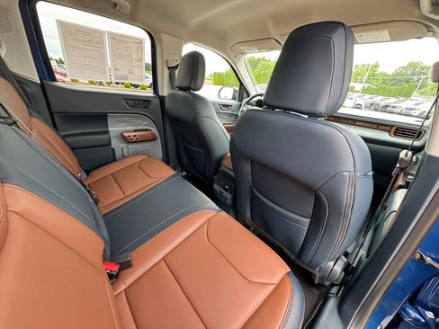 Used 2024 Ford Maverick Lariat AWD/4WD image 19