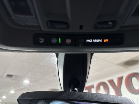 Used 2020 GMC Sierra 1500 Elevation w/ Elevation Value Package RWD image 16