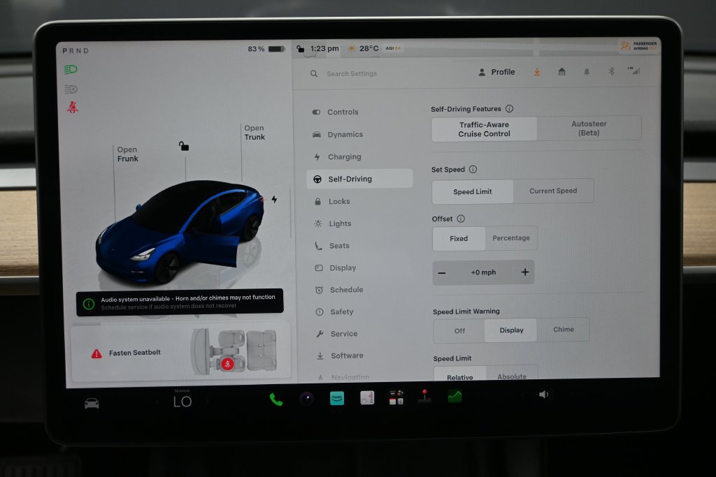 Used 2023 Tesla Model 3 Standard Range RWD image 16