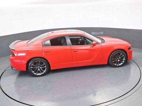 Used 2019 Dodge Charger SXT image 50