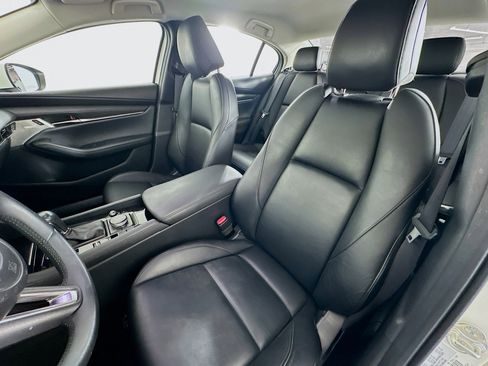 Used 2019 MAZDA MAZDA3 Sedan image 13