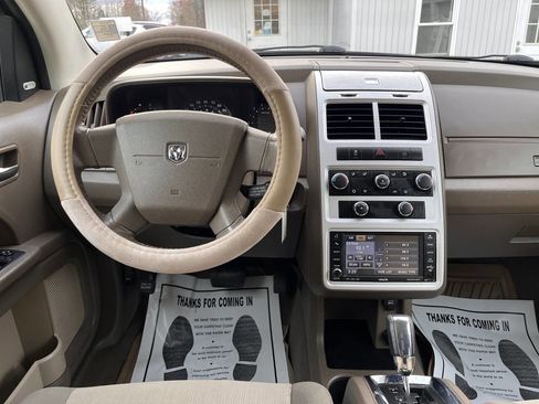 Used 2010 Dodge Journey SXT w/ Rear Seat Video Group image 11