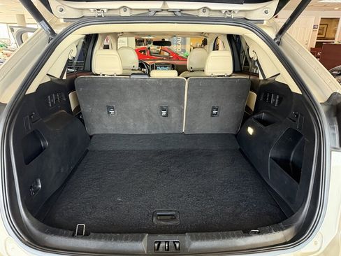 Used 2017 Ford Edge SEL w/ Equipment Group 201A image 31