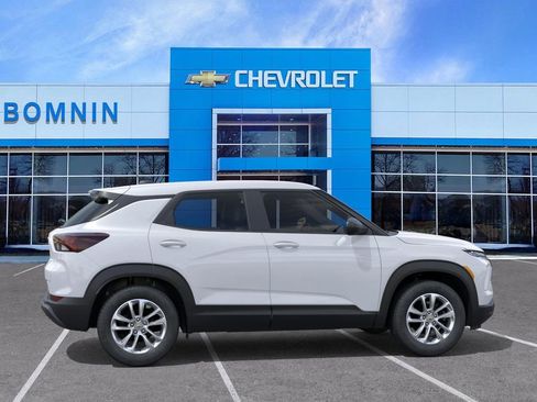 New 2026 Chevrolet TrailBlazer LS image 5