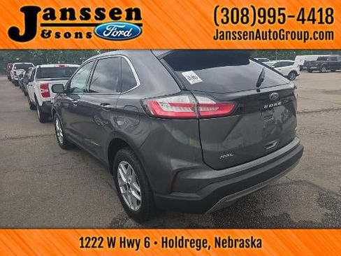 Used 2023 Ford Edge SEL w/ Convenience Package AWD/4WD image 4