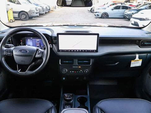 New 2026 Ford Maverick Lobo image 12