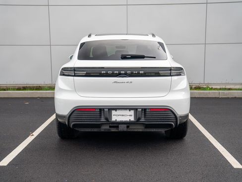 New 2025 Porsche Macan 4S Electric image 7