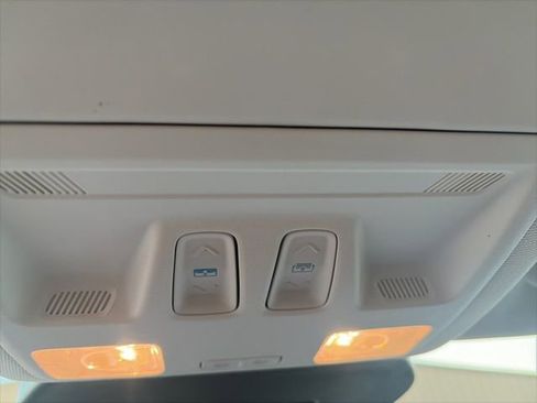 Used 2023 Ford Escape SE w/ PHEV Premium Package image 24