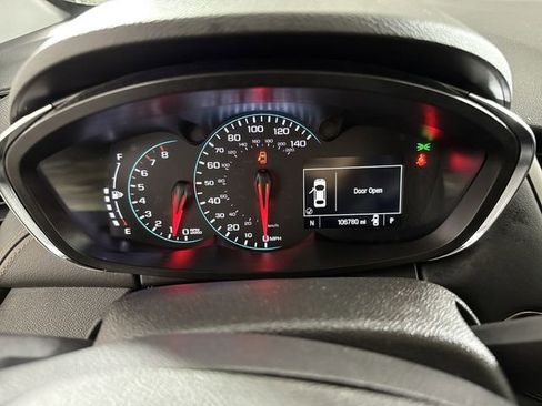 Used 2018 Chevrolet Trax LT w/ LT Convenience Package image 17