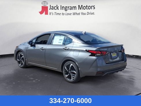 New 2025 Nissan Versa SR w/ Trunk Package image 3