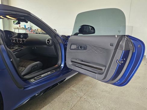Used 2020 Mercedes-Benz AMG GT R image 32