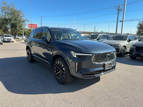 New 2026 Volvo XC90 B6 Ultra w/ Protection Package image 7