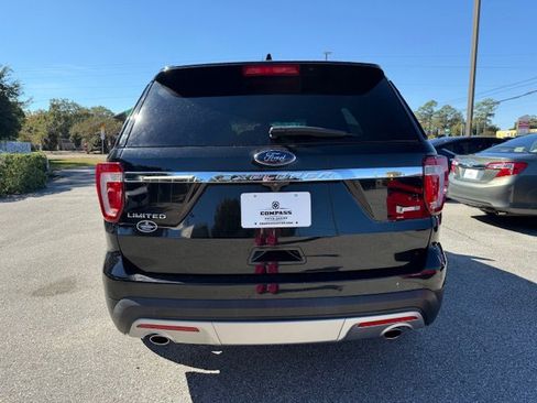 Used 2016 Ford Explorer Limited w/ Equipment Group 301A image 4