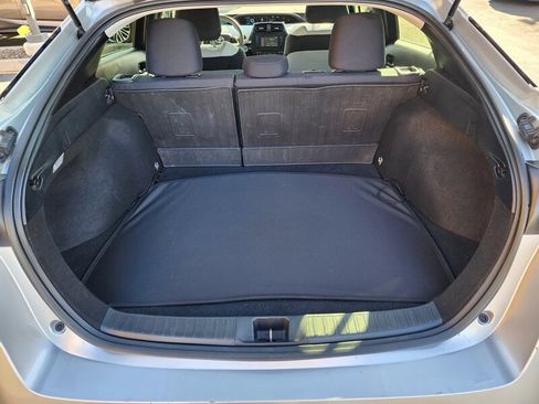 Used 2017 Toyota Prius Two FWD image 13