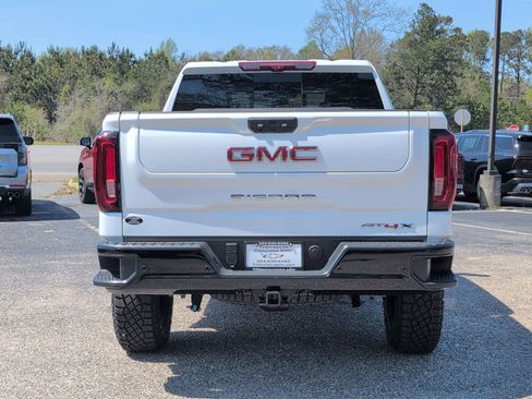 New 2026 GMC Sierra 1500 AT4X AWD/4WD image 4