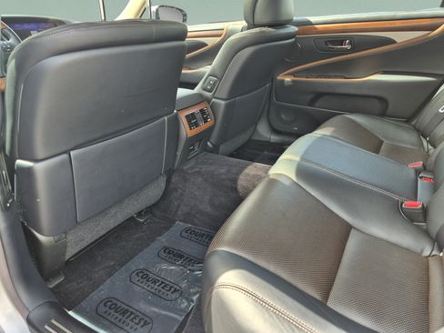 Used 2016 Lexus LS 460 L AWD/4WD image 20