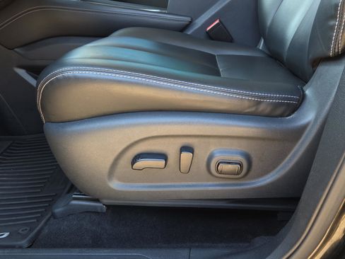 Used 2023 Nissan Murano SV image 22