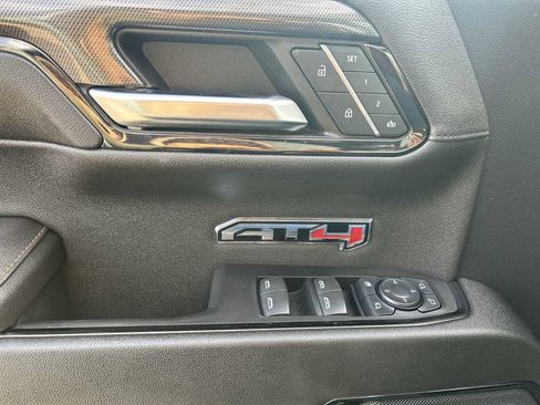 Used 2024 GMC Sierra 1500 AT4 w/ Technology Package image 23