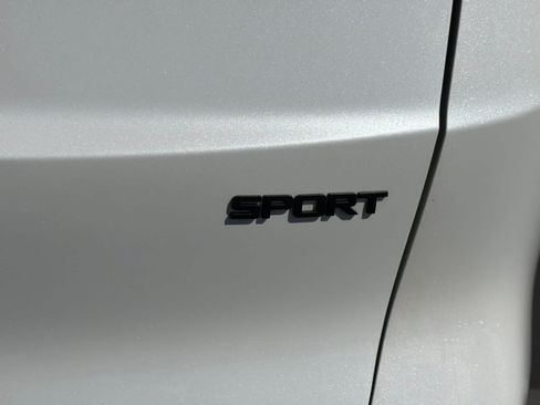 Used 2023 Honda CR-V Sport image 32