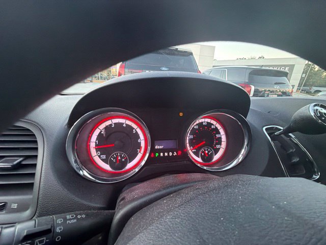 Used 2011 Dodge Grand Caravan Express FWD image 8