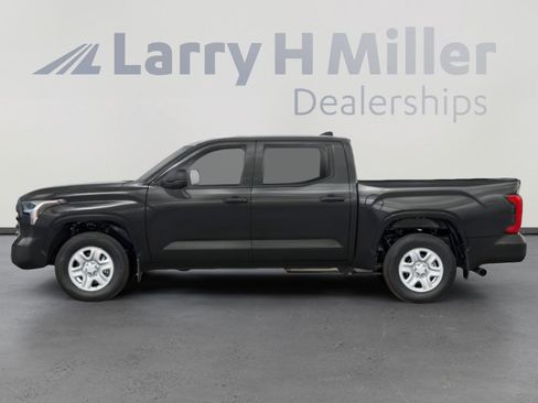 New 2026 Toyota Tundra SR5 AWD/4WD image 3