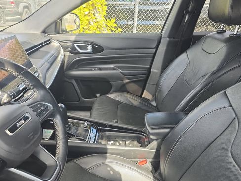 Used 2022 Jeep Compass High Altitude AWD/4WD image 14