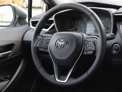 New 2026 Toyota Corolla SE FWD image 12