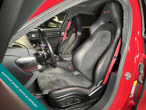 Used 2023 Porsche Panamera GTS image 3