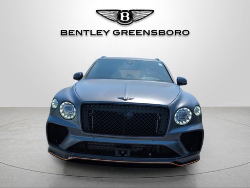 Used 2025 Bentley Bentayga AWD/4WD image 14