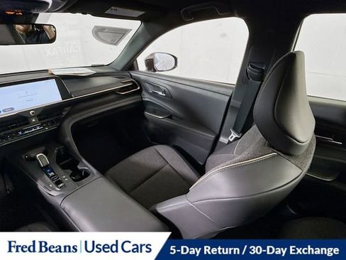 Used 2023 Toyota Crown XLE image 25