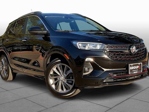 Used 2022 Buick Encore GX Select w/ Sport Touring Package image 2