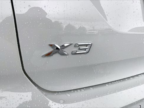 Used 2023 BMW X3 sDrive30i w/ Premium Package w/ZPA RWD image 31
