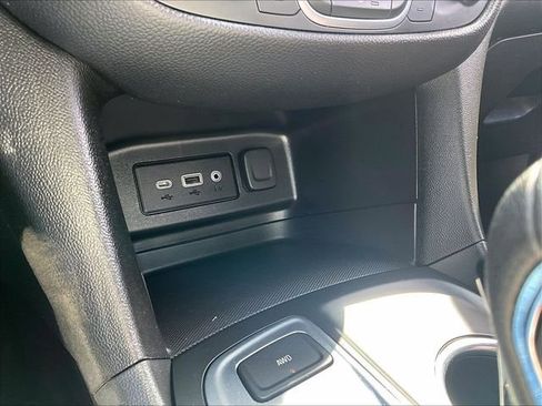 Used 2023 Chevrolet Equinox LT AWD/4WD image 27