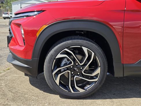 New 2026 Chevrolet TrailBlazer RS w/ Convenience Package FWD image 8