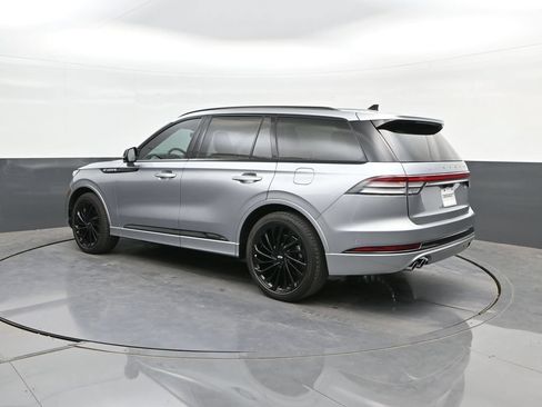 Used 2024 Lincoln Aviator Reserve w/ Equipment Group 201A RWD image 5