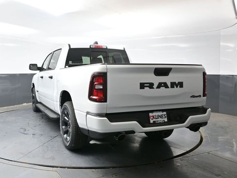 New 2026 RAM 1500 Express AWD/4WD image 8