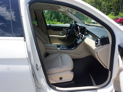 Used 2020 Mercedes-Benz GLC 300 image 13