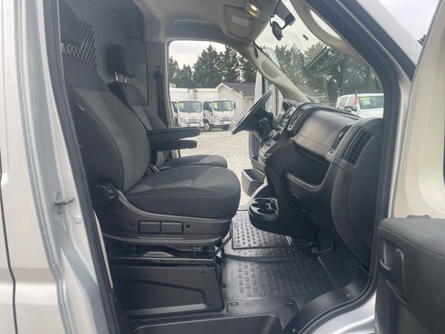 Used 2018 RAM ProMaster 1500 image 12