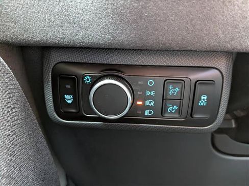 Used 2025 Ford Mustang Mach-E GT AWD/4WD image 32