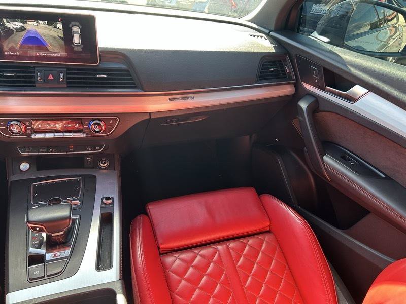 Used 2019 Audi SQ5 Premium Plus w/ Premium Plus Package AWD/4WD image 13