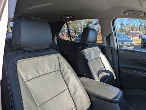 Used 2019 Chevrolet Equinox Premier image 30