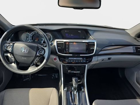 Used 2016 Honda Accord EX-L image 10