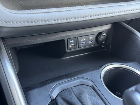 Certified 2022 Toyota Highlander XLE image 20