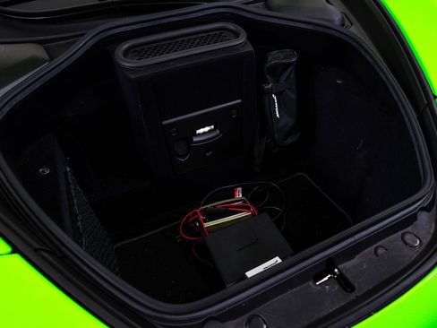 Used 2022 McLaren 720S Performance RWD image 28