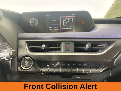 Used 2021 Lexus UX 200 image 13