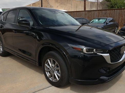 Used 2025 MAZDA CX-5 AWD 2.5 S w/ Preferred Package image 3