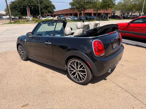Used 2017 MINI Cooper Convertible FWD image 2