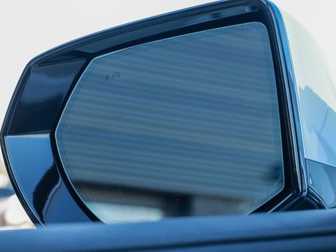 Used 2024 GMC Yukon XL Denali w/ Advanced Technology Package image 53