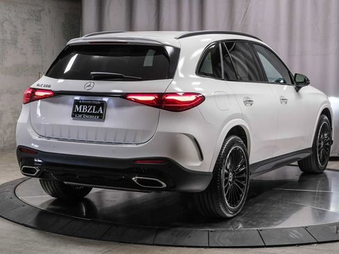 Certified 2026 Mercedes-Benz GLC 300 image 4